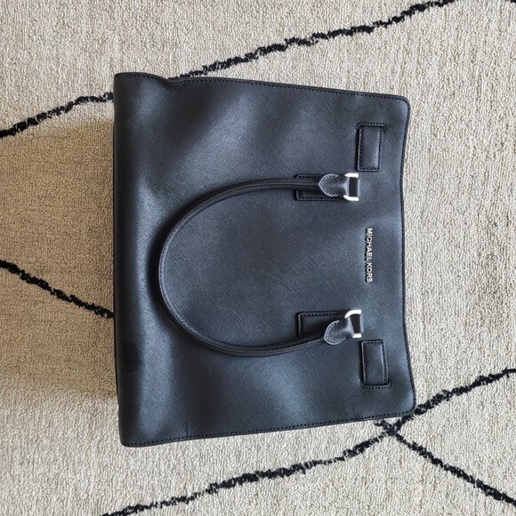 Michael Kors Black Zippered Handbag - Picture 2 of 4